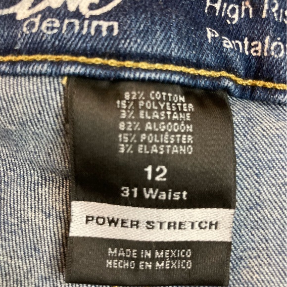 Mossimo women’s high rise power stretch jean shorts 12 - Picture 4 of 6